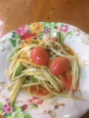 ร้านป้ารัตน์