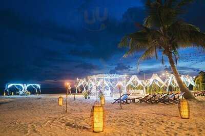 อ่าวไข่ ซีฟู้ด