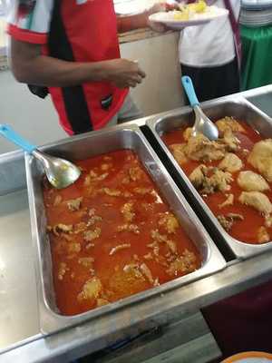 Tamrab Muslim Restaurant