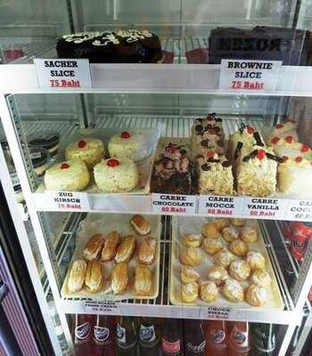 Flints One Bakery (rawai Bakery)