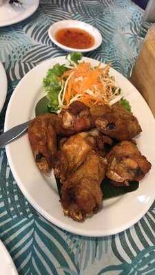 ร้านอาหารไทยเจ๊เล็ก (สาย2)