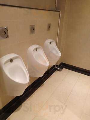 ไวน์ วิลเลจ