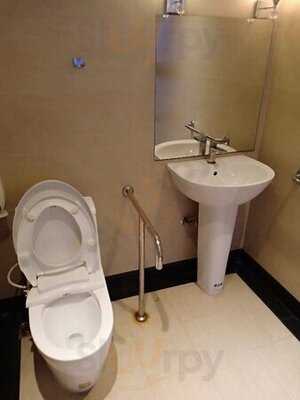 ไวน์ วิลเลจ