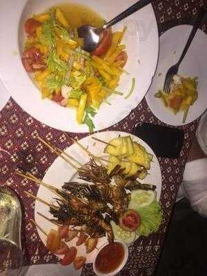 อันดามันซีวิว บีชบาร์ แอนด์ เรสเตอรองท์