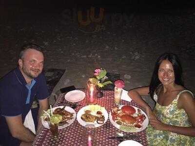 อันดามันซีวิว บีชบาร์ แอนด์ เรสเตอรองท์