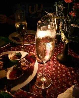 อันดามันซีวิว บีชบาร์ แอนด์ เรสเตอรองท์