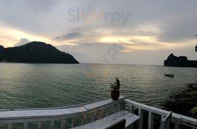 The Only Bar Phi Phi