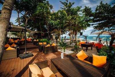 De’grill Bar & Bristro Restatrant