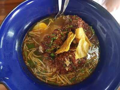 โกต่าย ก๋วยเตี๋ยวหมูต้มยำ