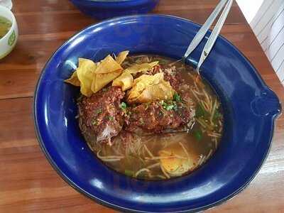 โกต่าย ก๋วยเตี๋ยวหมูต้มยำ