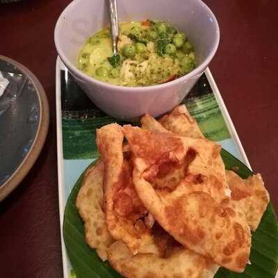 ร้านอาหาร ไหมไทย