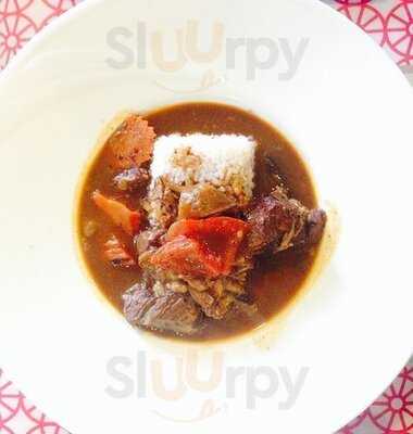 ฟิซ บิสโตร แอนด์ บาร์