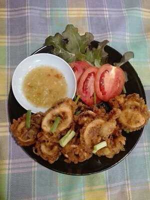 ร้านอาหารคลองโตบ