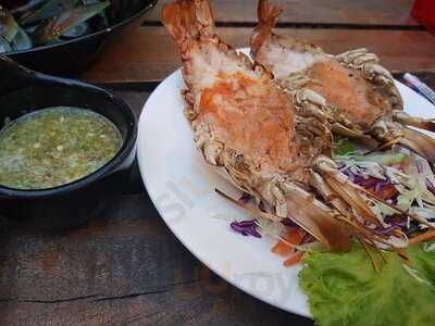 สถานีหอย