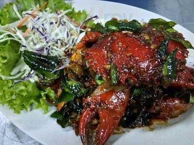 เจ้านายปูไข่ By Krittiya