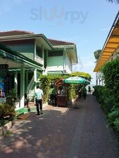 ร้านอาหาร บ้านอิสระ