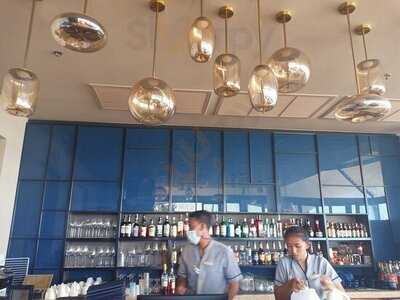 ห้องอาหาร ลูน่า ลาไนย์