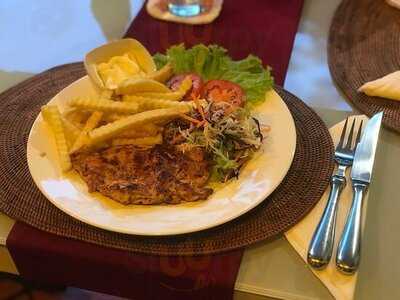 ลอดจ์ สเต็กเฮาส์