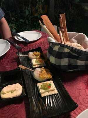 ห้องอาหาร ซาลาส