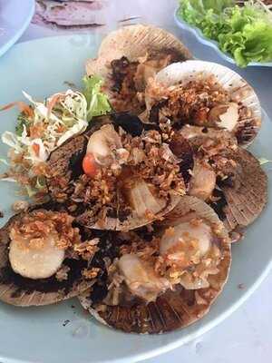 ครัวเคียงคลื่น