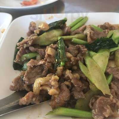 ร้านอาหารเจ๊แดงบางควาย