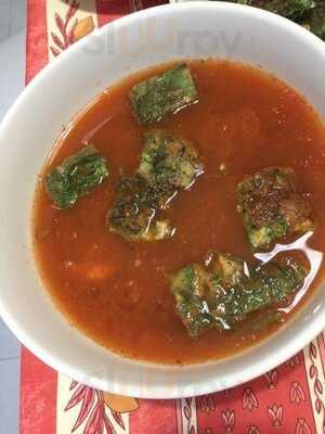 ร้านอาหารเจ๊แดงบางควาย