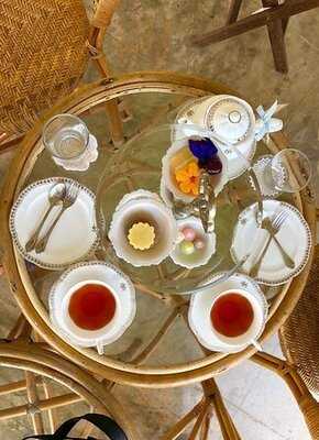 ร้านน้ำชาพระราชนิเวศน์มฤคทายวัน