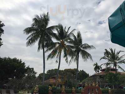 ร้านอาหารโจ้&ออฟ