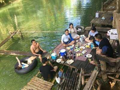 แพต้นน้ำ เขาใหญ่ The Raft