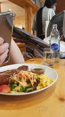 ร้านอาหาร แดรี่โฮม