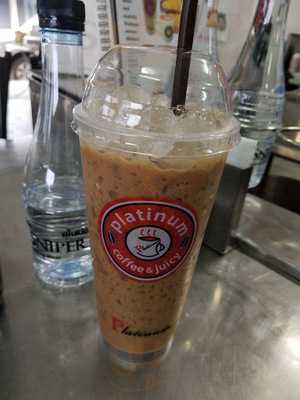 โรจน์โภชนา