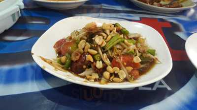 ขนมจีนครูยอด