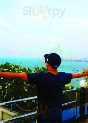 Happy Family Resort & Restaurant