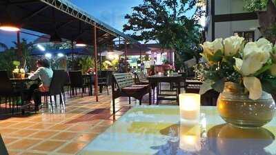 Happy Family Resort & Restaurant