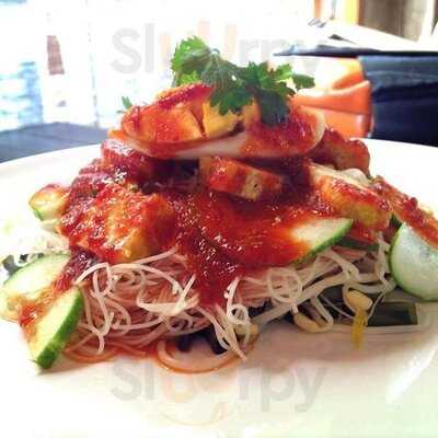 ท็อปไฟว์  คาเฟ่