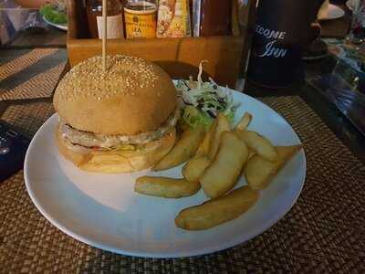 เวลคัม อินน์ บาร์ แอนด์ เรสเตอรองท์