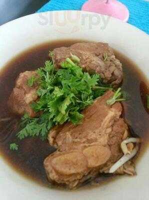 ก๋วยเตี๋ยวรสเยี่ยม สูตรไต้หวัน