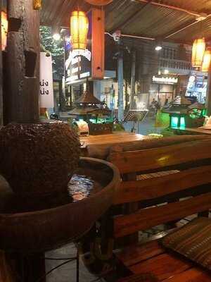 Rachadamneon Kitchen