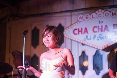 ร้านชาชา