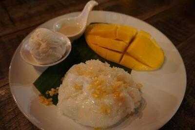 Try Umm New York Cafe