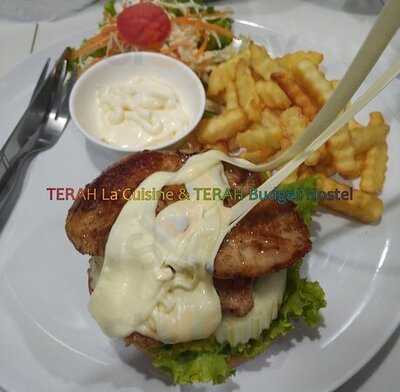 Terah Budget Hostel Cafe
