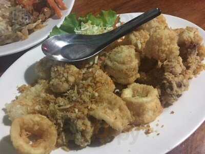 ร้านอาหาร ป้าพิมพ์ปลาเผา