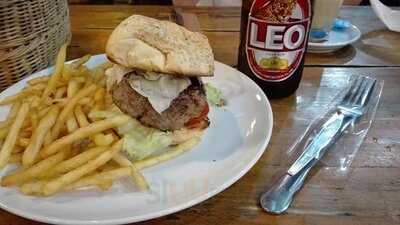 Love Rose Guesthouse Plus Restaurant