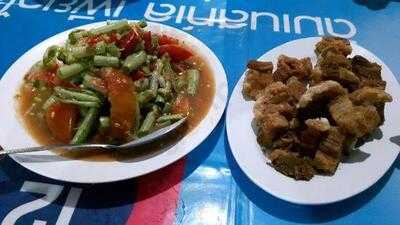 ร้านอาหาร เพชรปราสาท