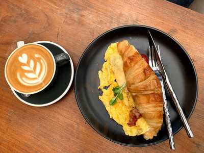 ร้านอาหาร เมมโมไรซ์แอทนิมมาน