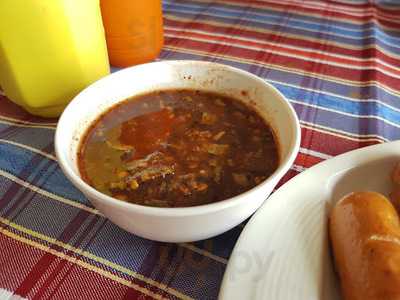 ร้านอาหาร จีแอนด์เอ็ม