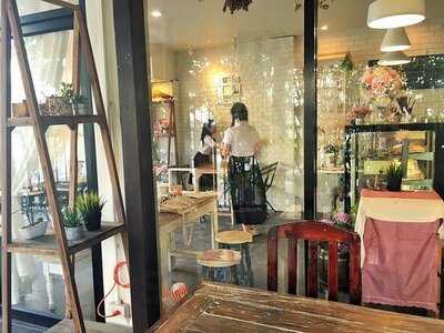 วิล ยู แมรี่ มี