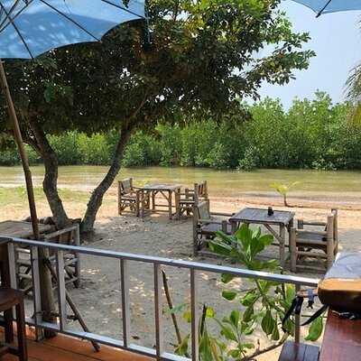 เบคเซนส์ คอฟฟี่