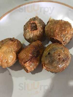 เสรีแต่เตี้ยม