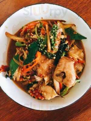 สิริ ร้านอาหารบ้านๆ